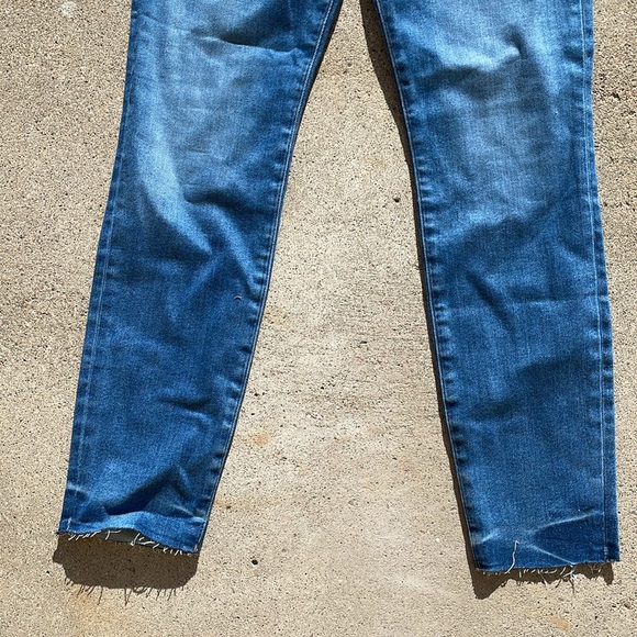 GOOD AMERICAN x Calik Denim Womens Always Fits Good Legs Crop Jeans Size 6-12 - Picture 8 of 12